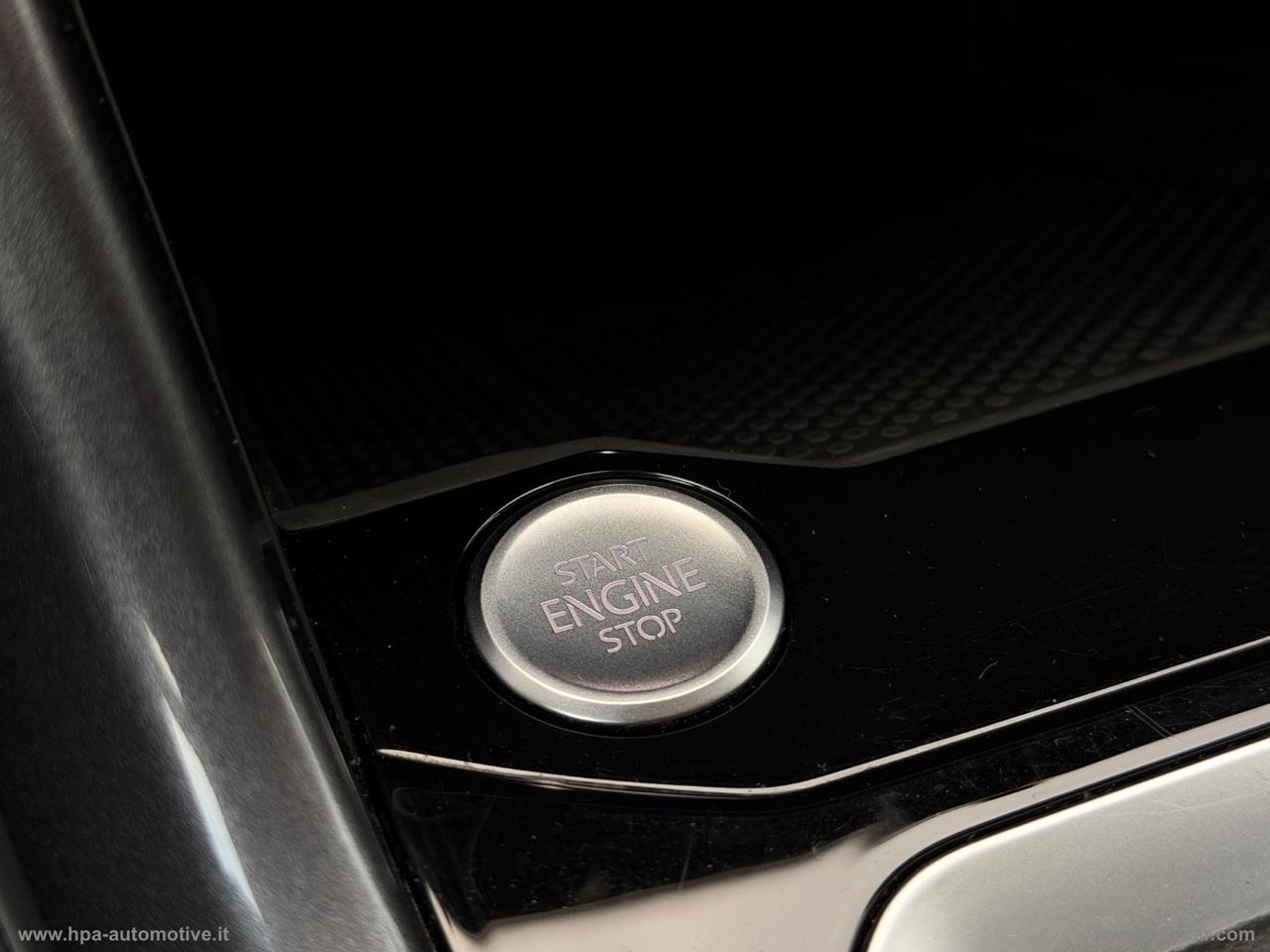 VOLKSWAGEN T-Roc 1.0 TSI Style NAVI LED IQ-LIGHT RETROCAMERA