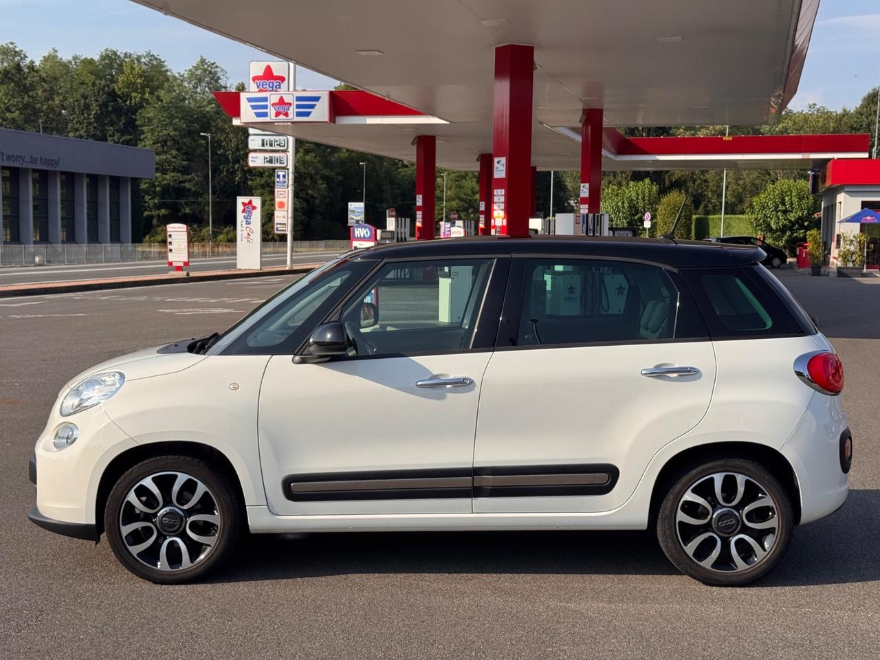 Fiat 500L 1.4 95 CV Panoramic Edition Bianco Gelato