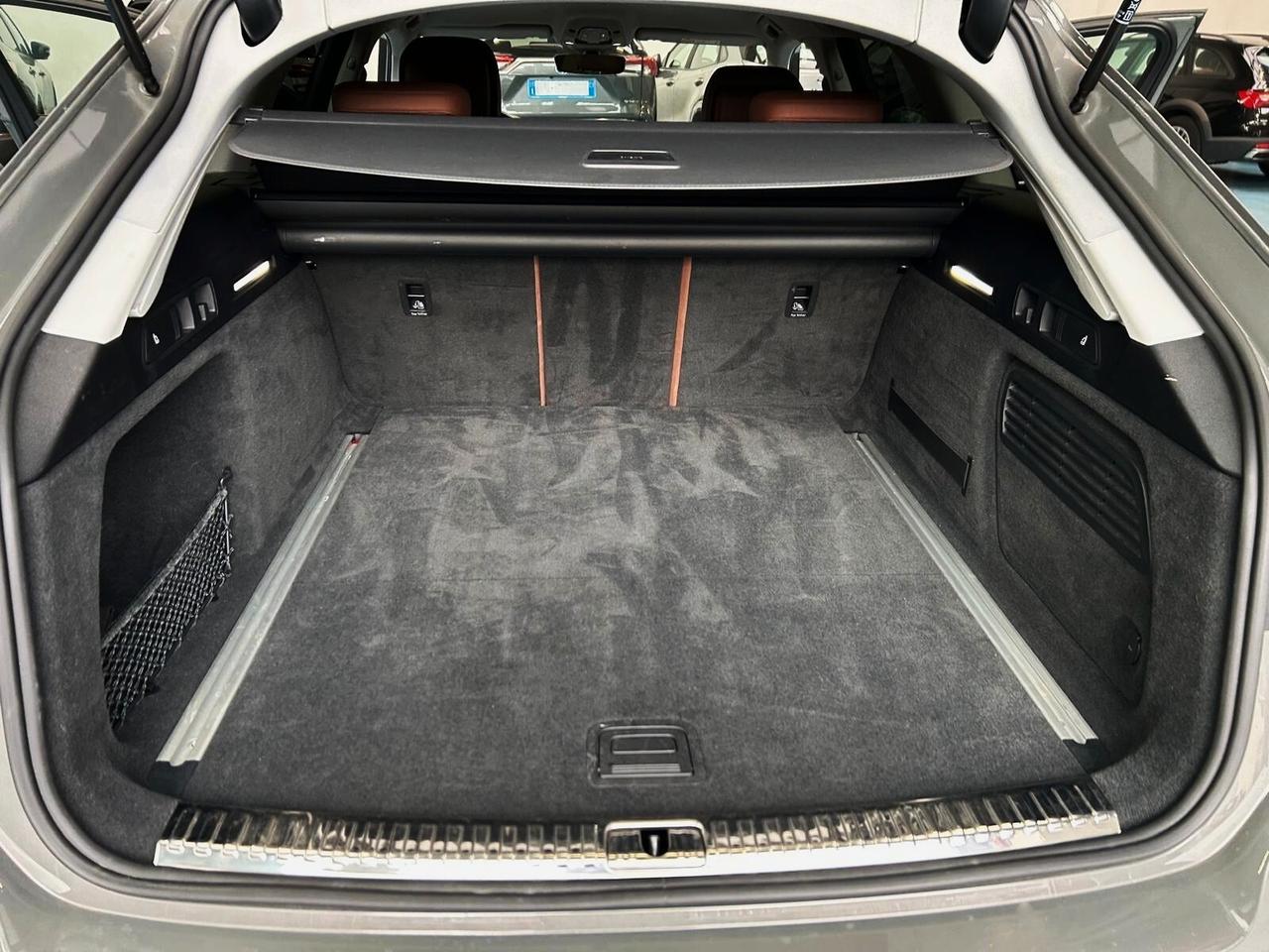 Audi A6 Avant 40 2.0 Tdi quattro S tronic Business Plus