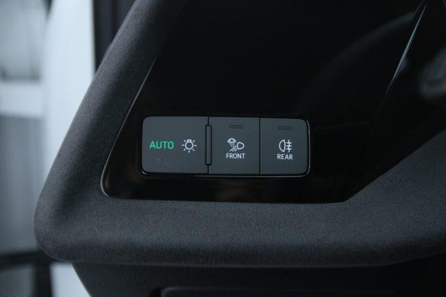AUDI A3 SPB 35 TFSI S tronic S line edition Black Line