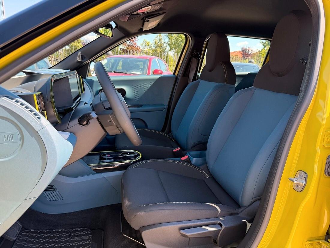 Fiat Grande Panda 1.2 Hybrid 110 CV S&S La Prima