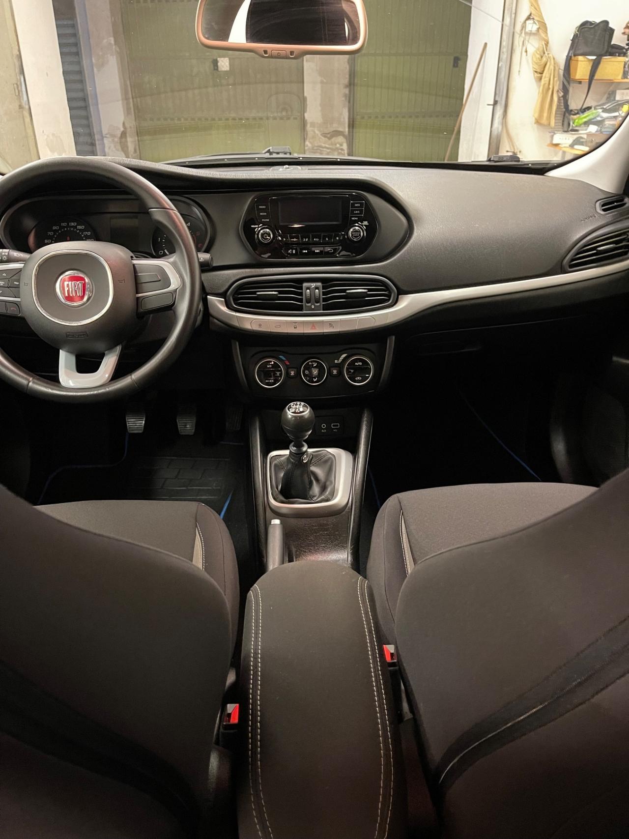Fiat Tipo 1.6 Mjt 4 porte Lounge