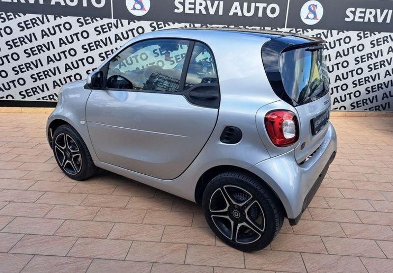 smart fortwo EQ Passion