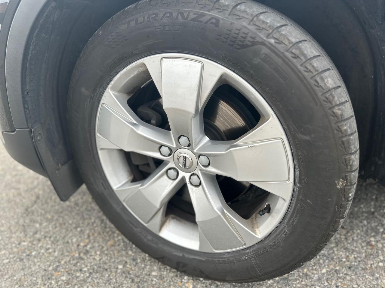 Volvo XC40 Momentum D3
