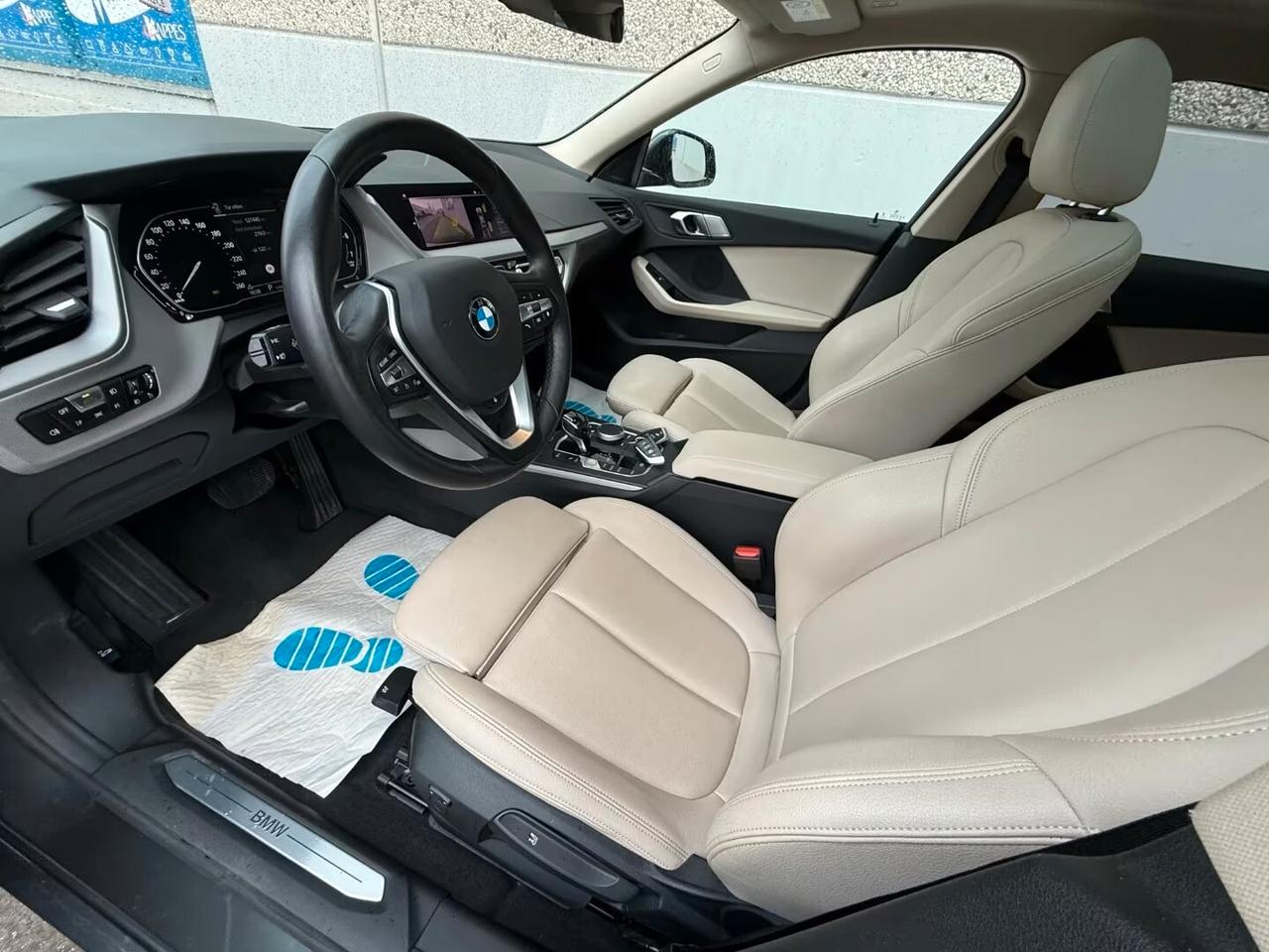 Bmw Serie 2 Gran Coupé 218i Sport-Tetto OK NEOPATENTATI