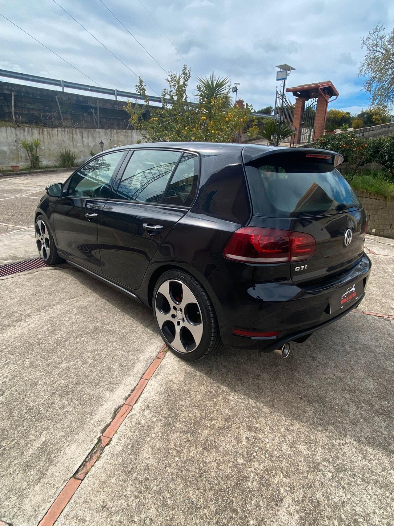 Volkswagen Golf 2.0 TSI 5p. GTI