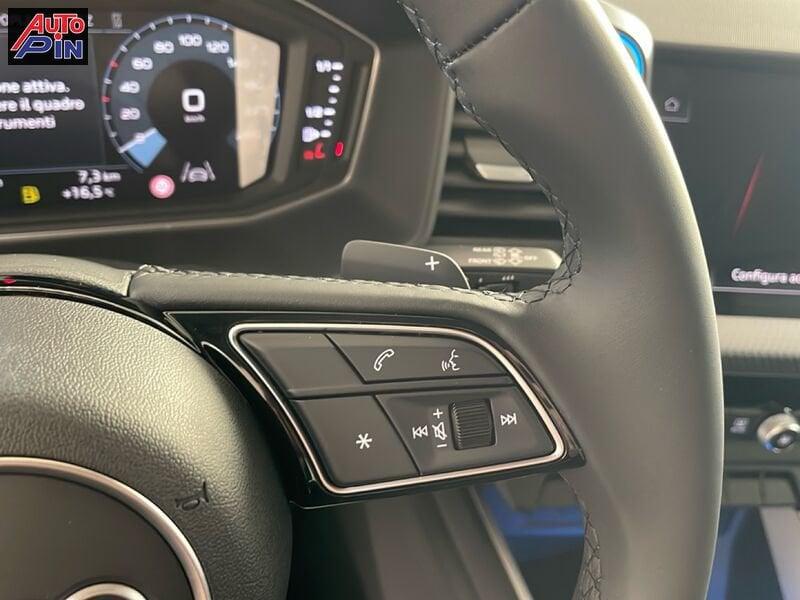 Audi A1 Sportback 30 TFSI S tronic S line edition *Grigio freccia