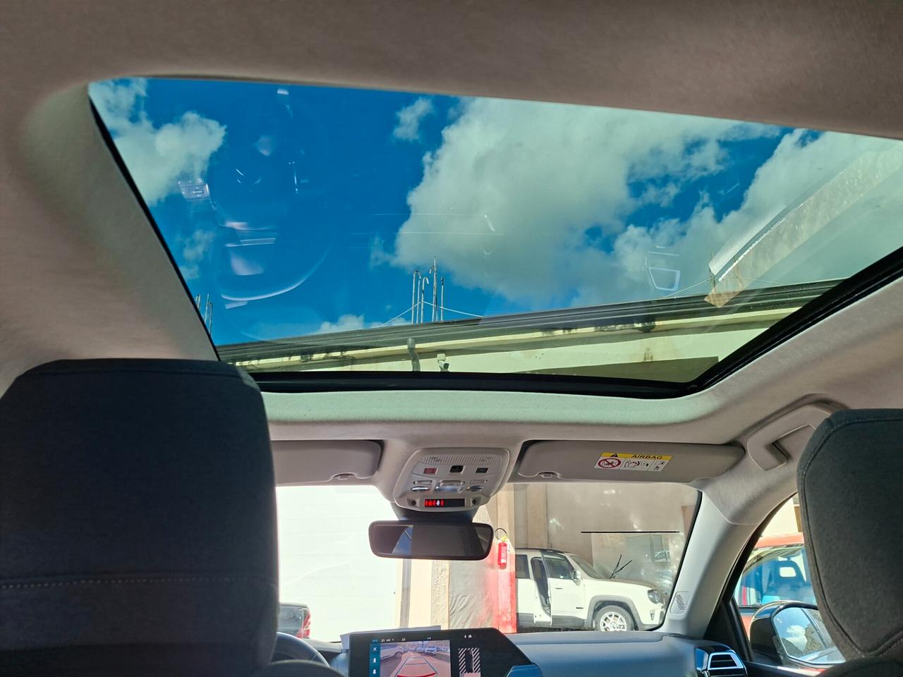 Citroen C4 PureTech 130 S&S EAT8 Shine