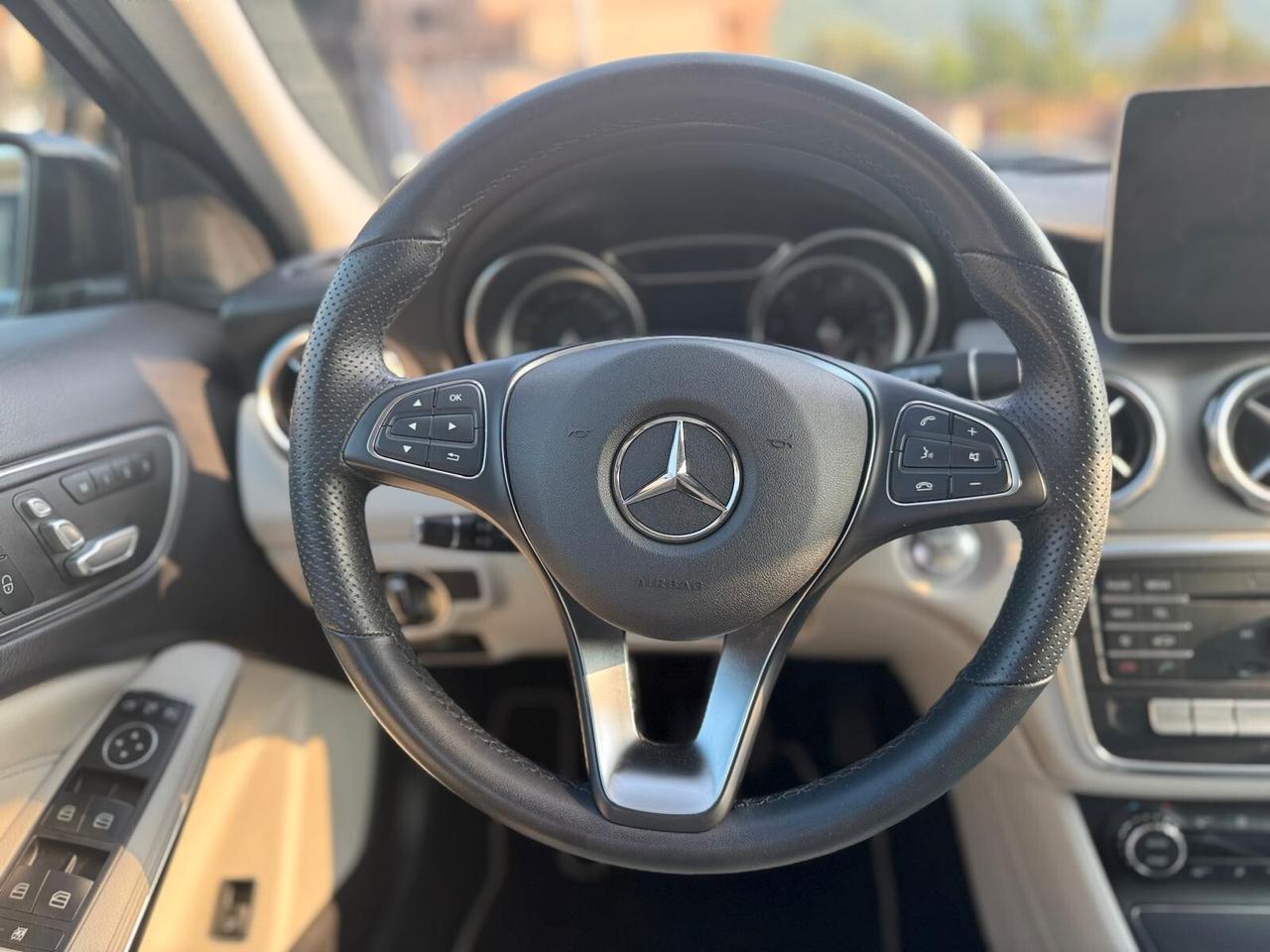 Mercedes-benz GLA 180 GLA 180 Premium