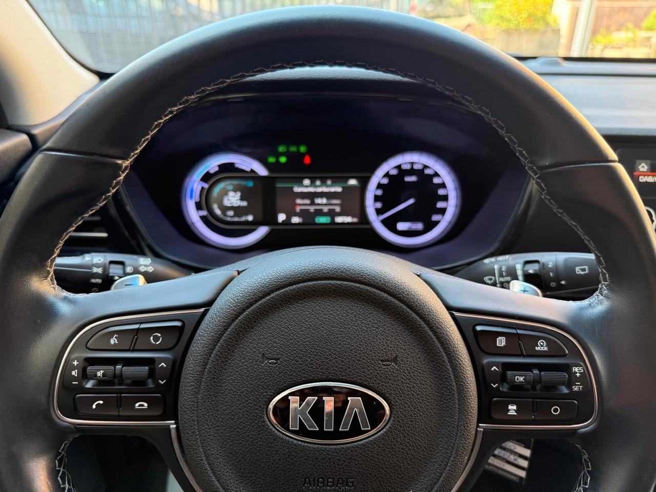 Kia Niro 1.6 GDi DCT HEV STYLE HYBRID AUTOM. *KM 18.000!*