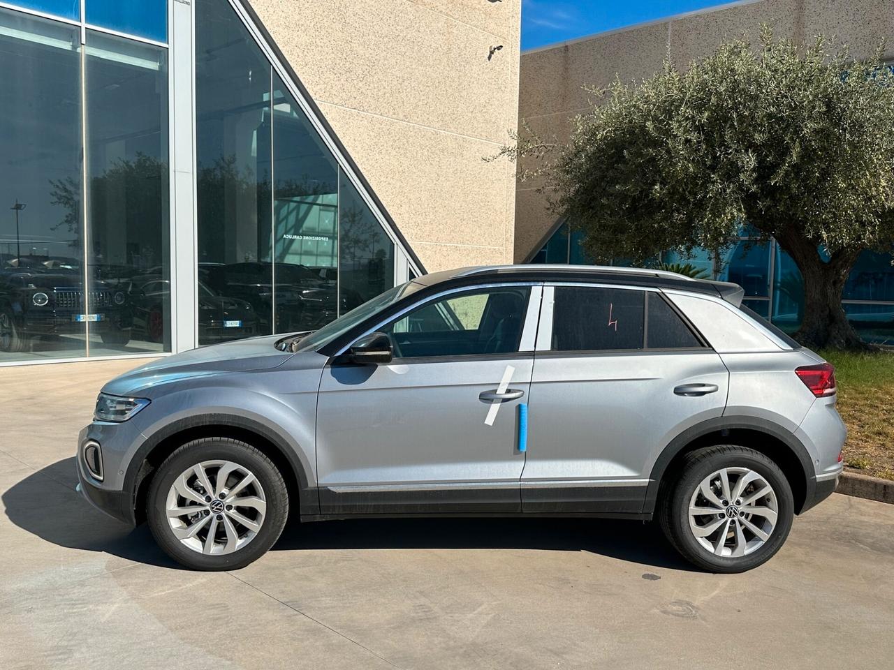 Volkswagen T-Roc 1.0 tsi Style AUTOCARRO N1