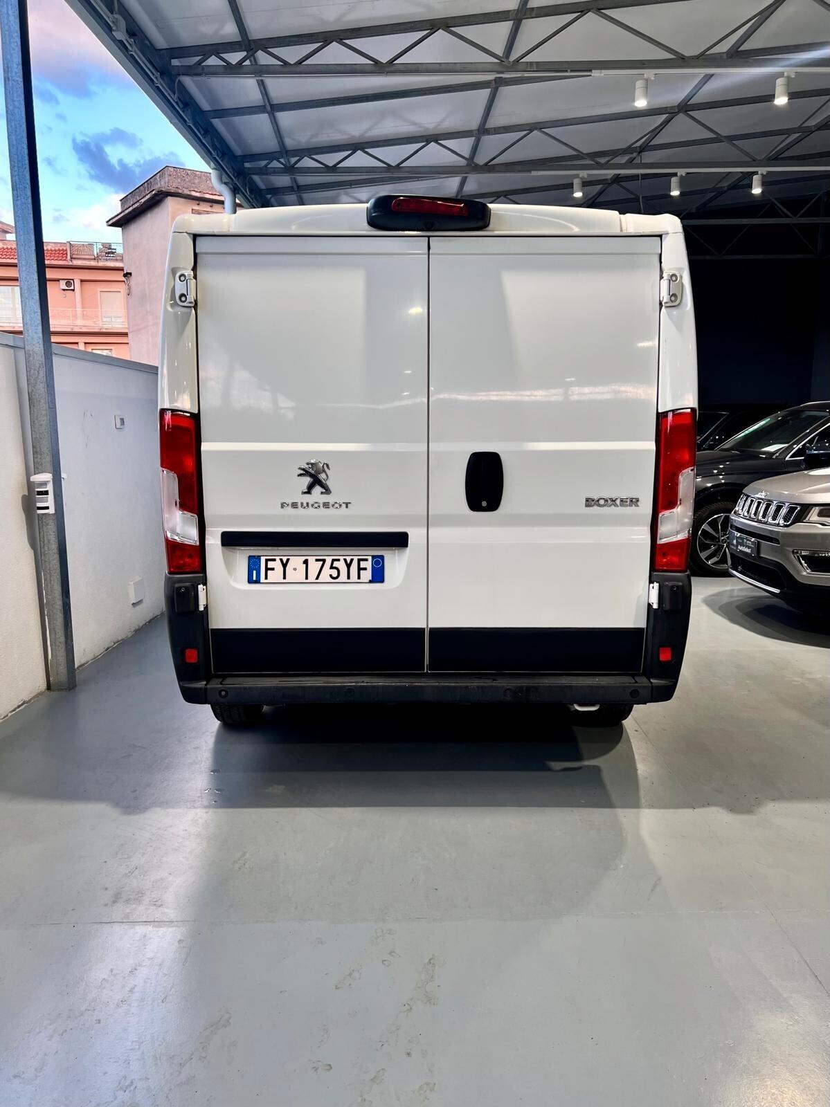 Peugeot Boxer FURGONE 330 L2H1 2.0 BLUEHDI 130CV