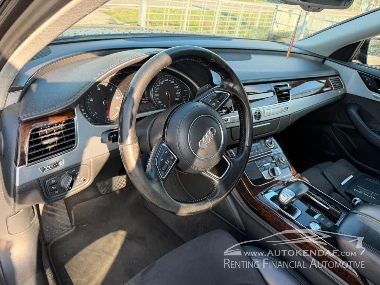 Audi A8 Berlina A8 3.0 V6 tdi quattro tiptronic E6