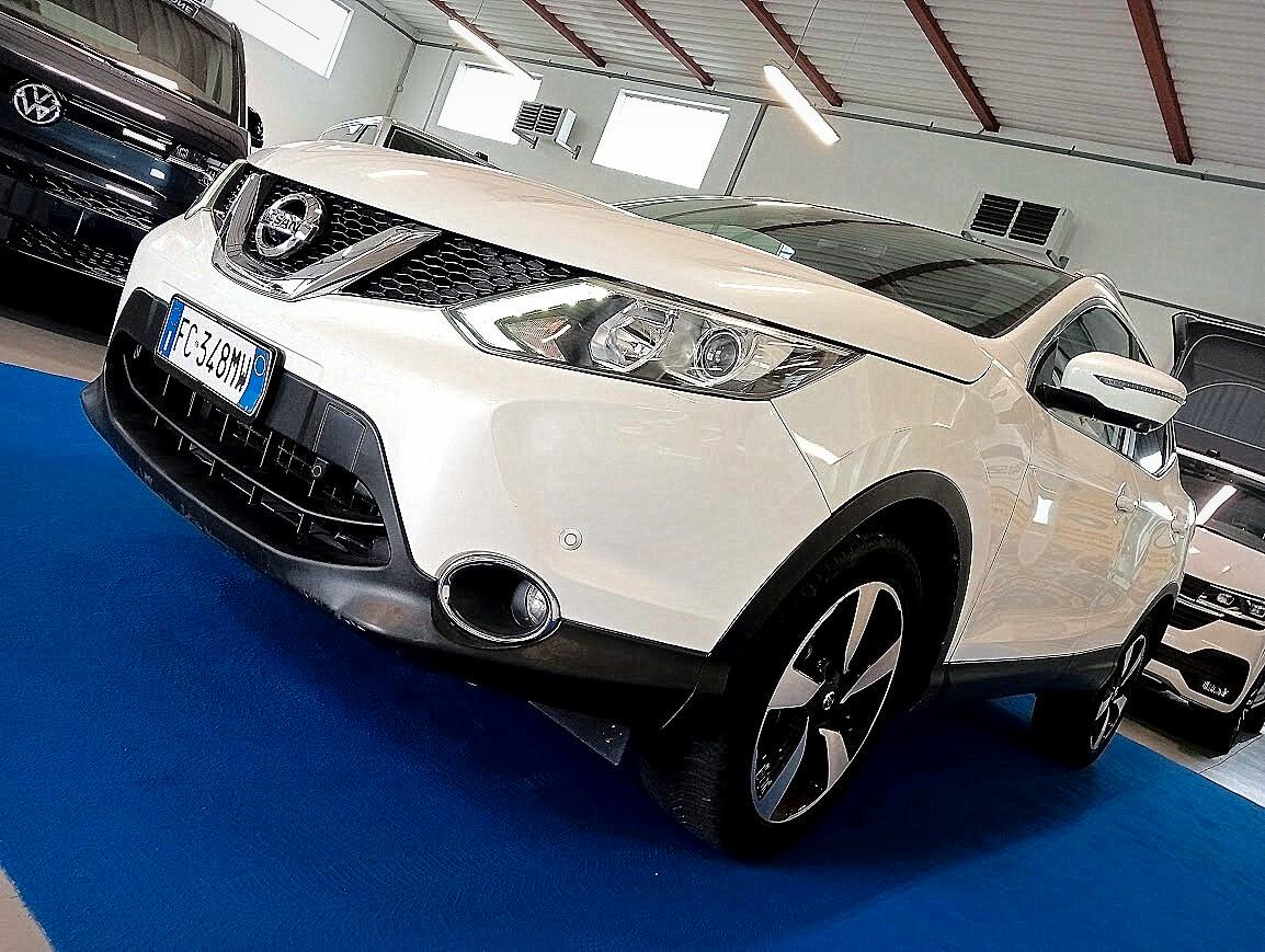 Nissan Qashqai 1.5 DCI TEKNA 360° TETTO PANO 18" EURO6