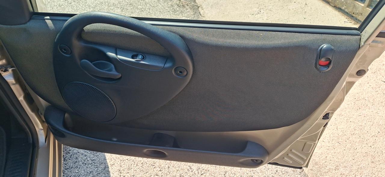 Fiat Multipla 1.6 16V Natural Power Dynamic
