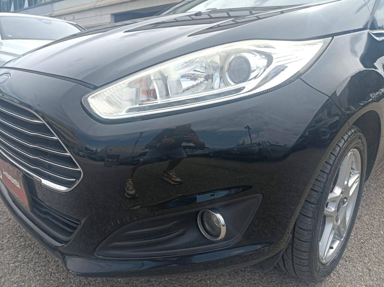 Ford Fiesta 1.5 TDCi 75CV 5 porte Titanium