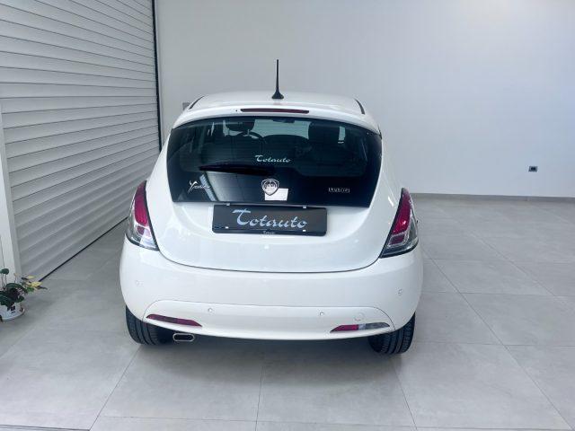 LANCIA Ypsilon 1.0 FireFly 5 porte S&S Hybrid Gold