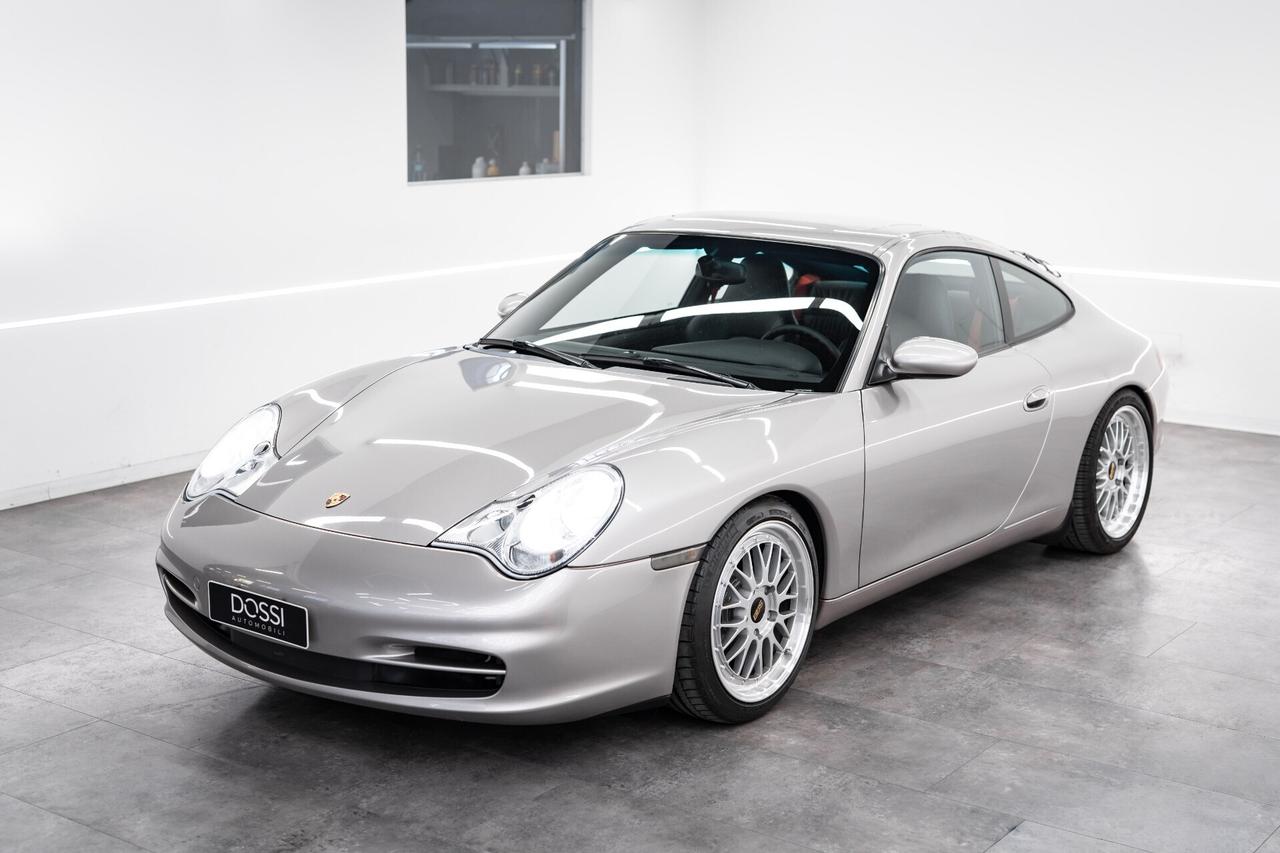 Porsche 911 Carrera cat Coupé