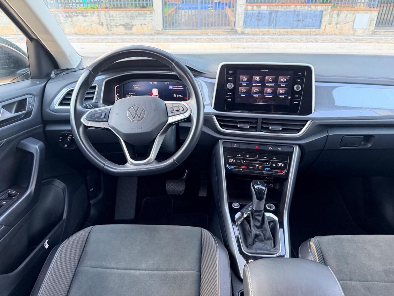 Volkswagen T-Roc 2.0 TDI SCR 150 CV DSG Style