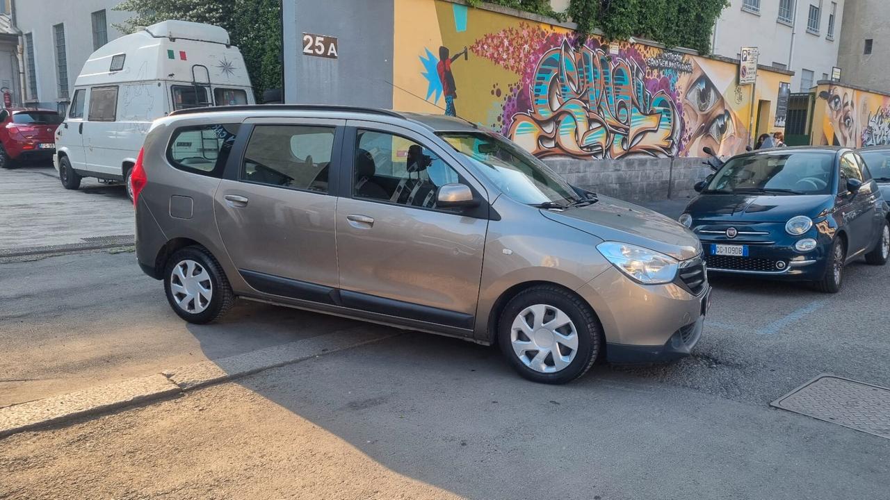 Dacia Lodgy 1.5 dCi 8V 90CV 5 posti Lauréate