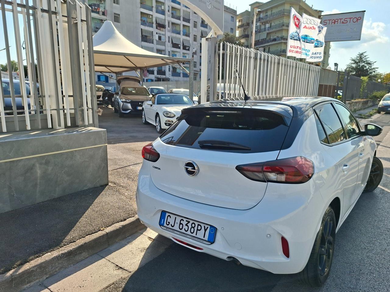 Opel Corsa 1.2 100 CV Design & Tech