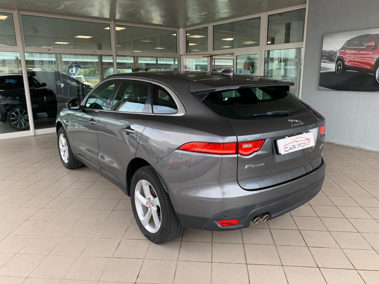 Jaguar F-Pace 2.0 D 180 CV AWD aut. Prestige