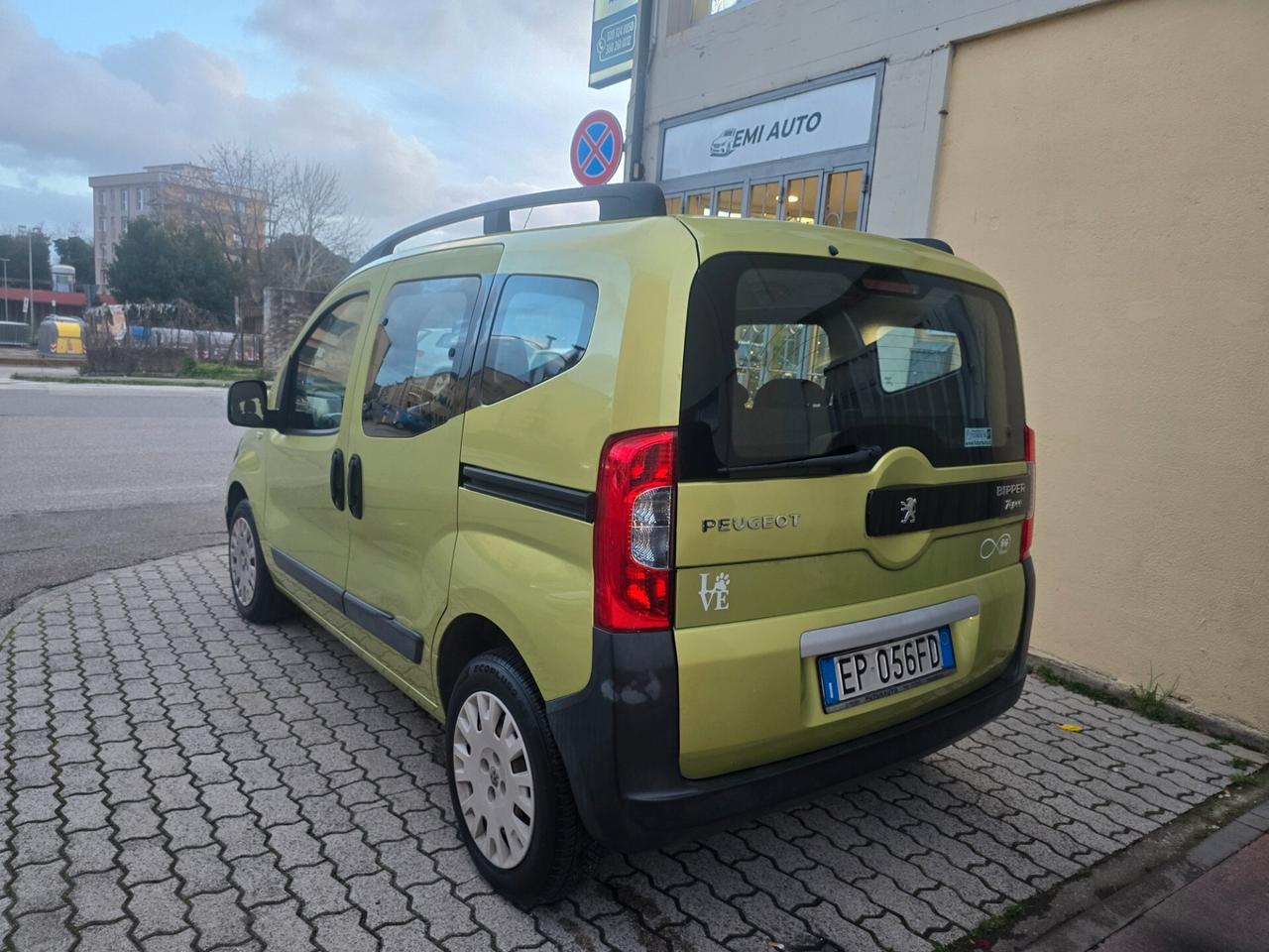 Peugeot Bipper Tepee 1.3 HDi 75 FAP Outdoor