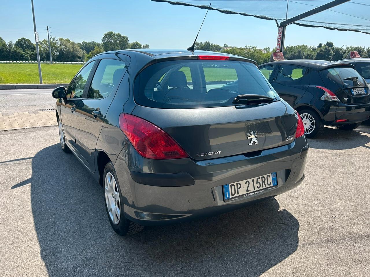 Peugeot 308 1.6 VTi 120CV 5p. - OK NEOPATENTATI