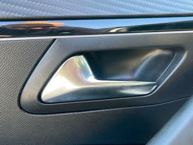 Peugeot 208 II 2019 1.5 bluehdi GT s&s 100cv