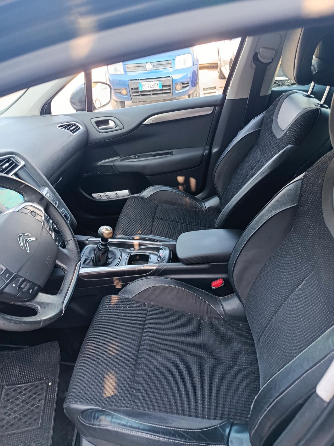 Citroen C4 1.6 e-HDi 110 airdream CMP6 Exclusive
