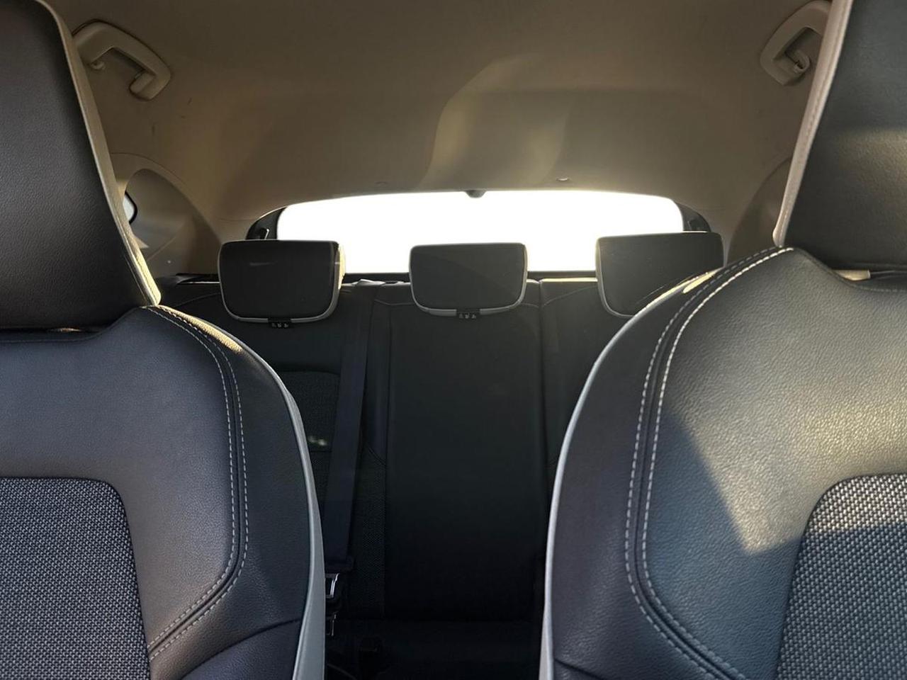 Renault Captur 1.6 e-tech phev intens 160cv auto