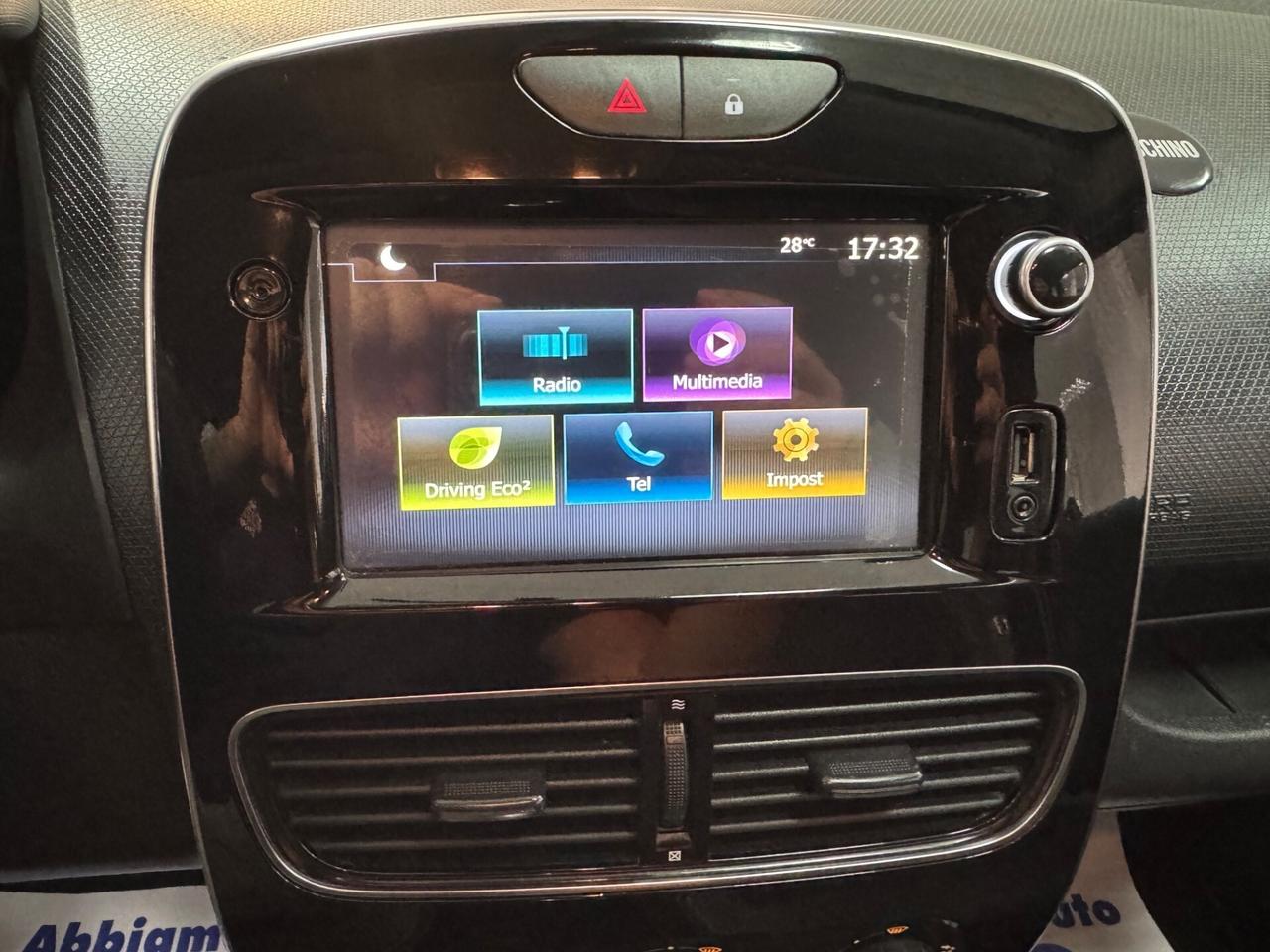 Renault Clio dCi 8V 75 CV 5 porte Moschino Intens