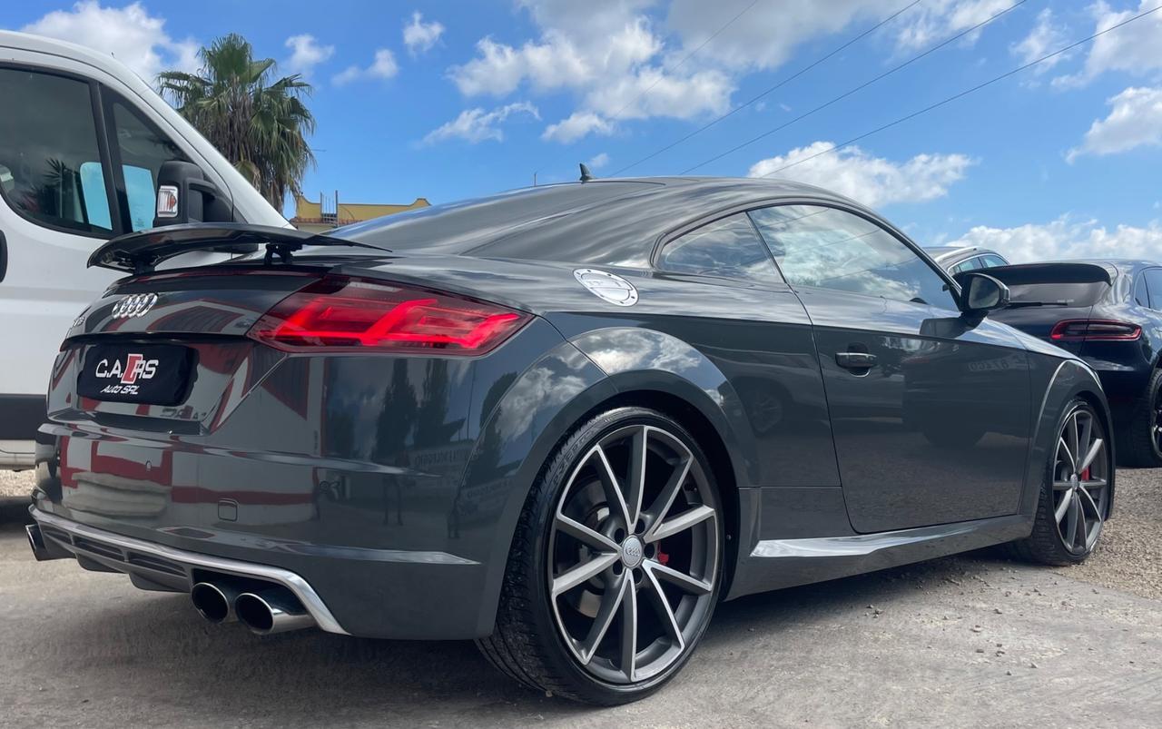 Audi TT TTS