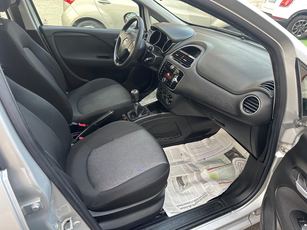 Fiat Punto 1.2benzina 5porte - 27/12/2013