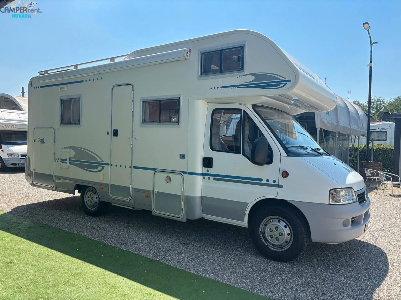 ADRIA ADRIATIK CORAL 680 SK - Mansardato con letti a castello in coda