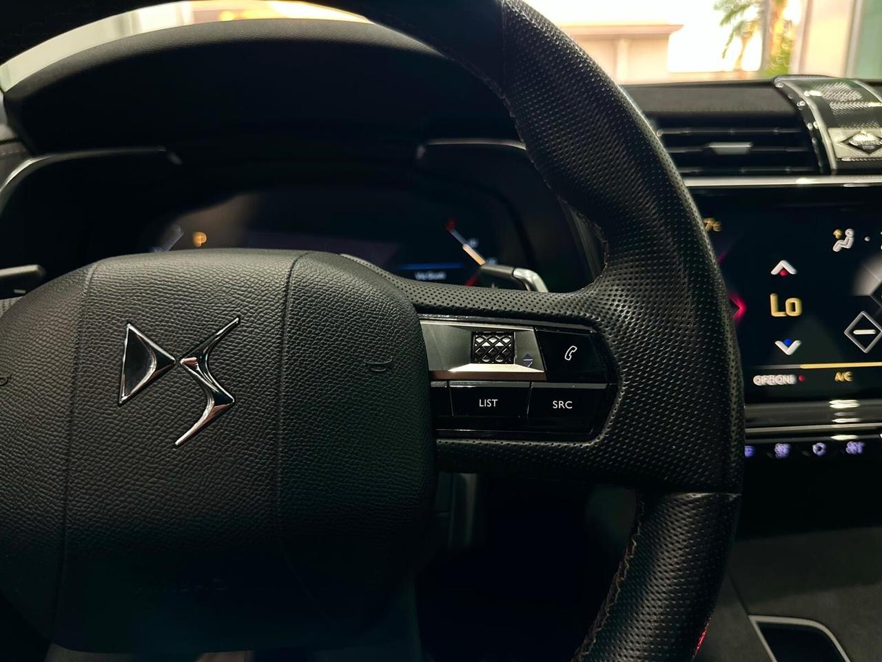 DS Automobiles DS 7 Crossback Performance Line