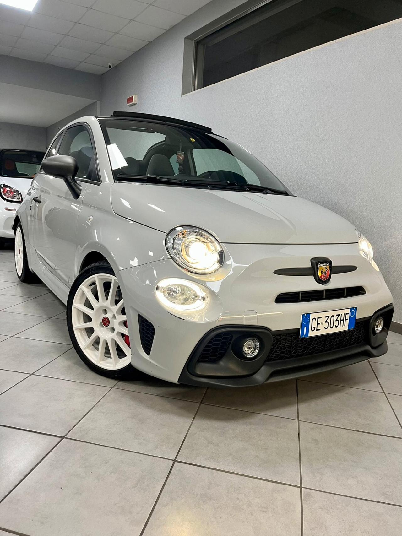 Abarth 595 C 1.4 Turbo T-Jet 180 CV Esseesse