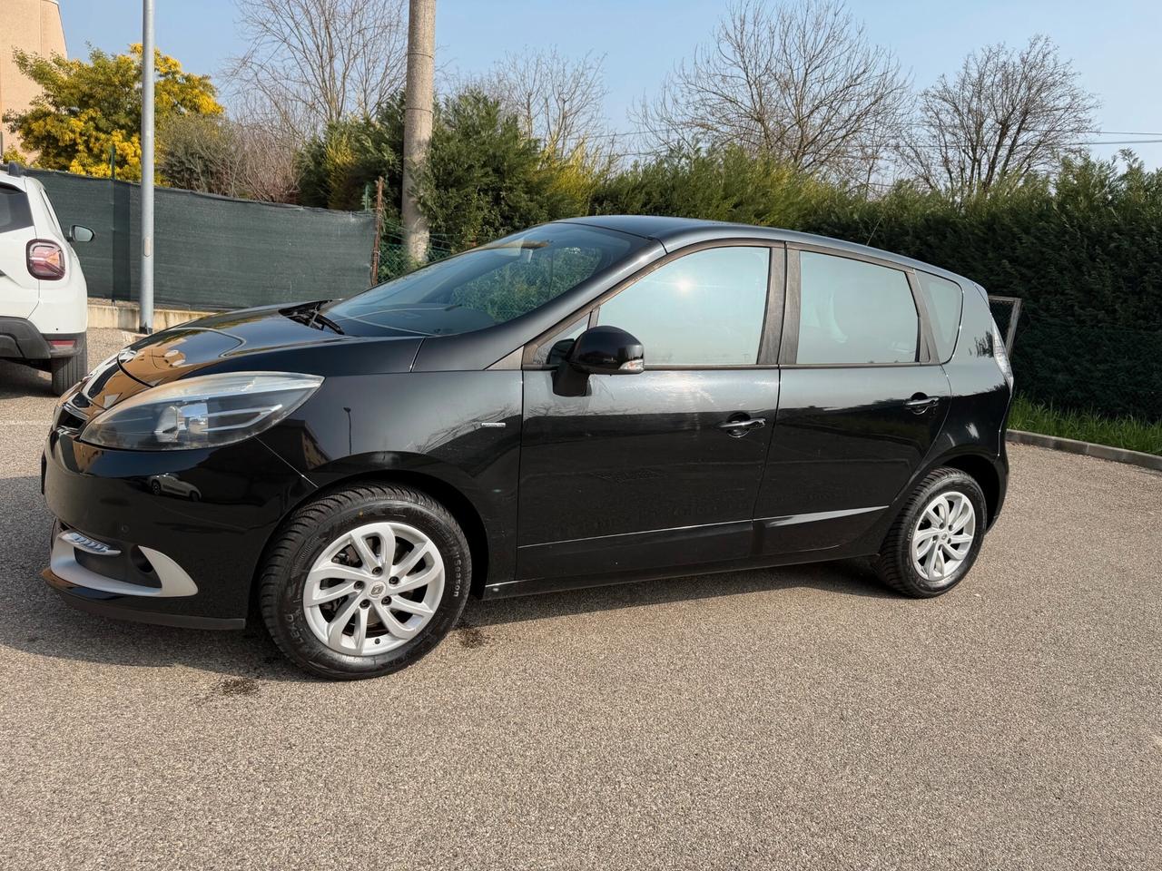 Renault Scenic X-Mod 1.5 dci - NEOP. - NAV. - GARANTITO -