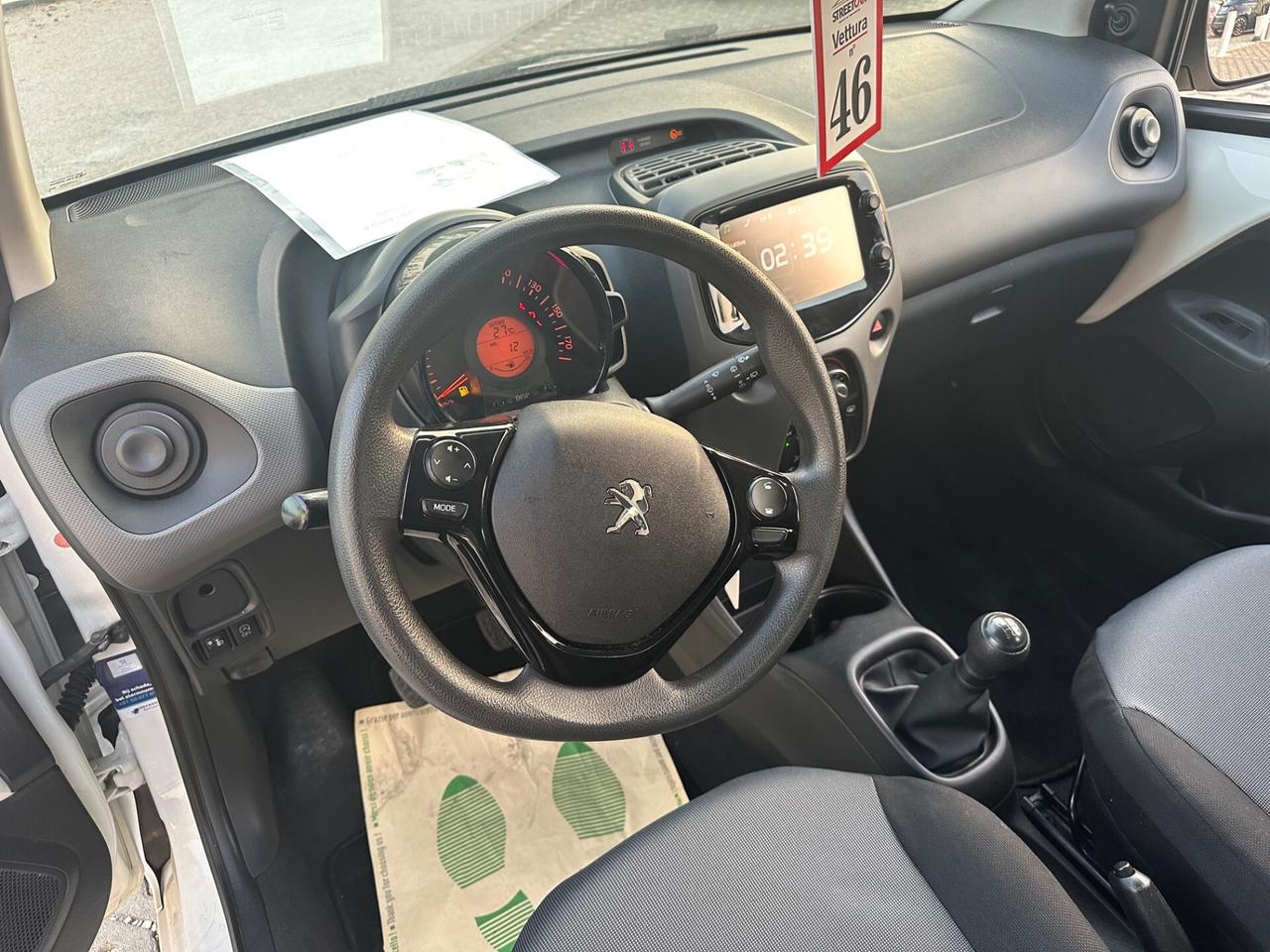 Peugeot 108 VTi 72 5 porte Allure