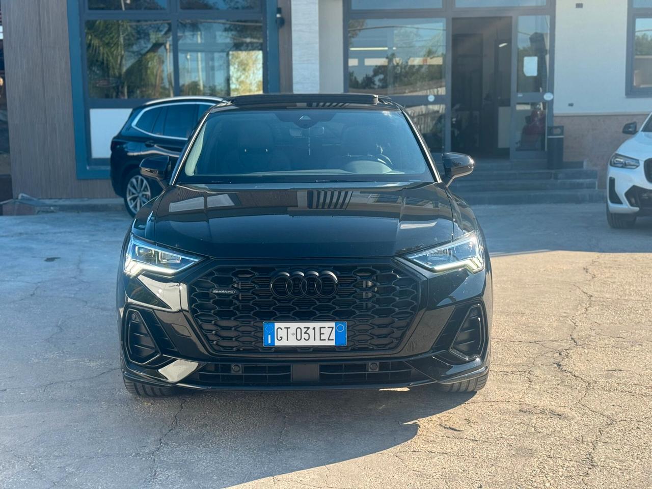 Audi Q3 35 TDI SPORTBACK S-LINE TOTAL BLACK