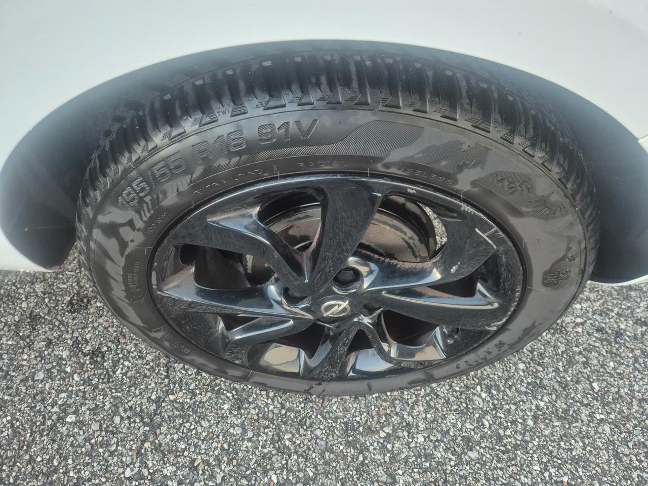 Opel Corsa 1.4 Benzina 90CV GPL Tech 5 porte