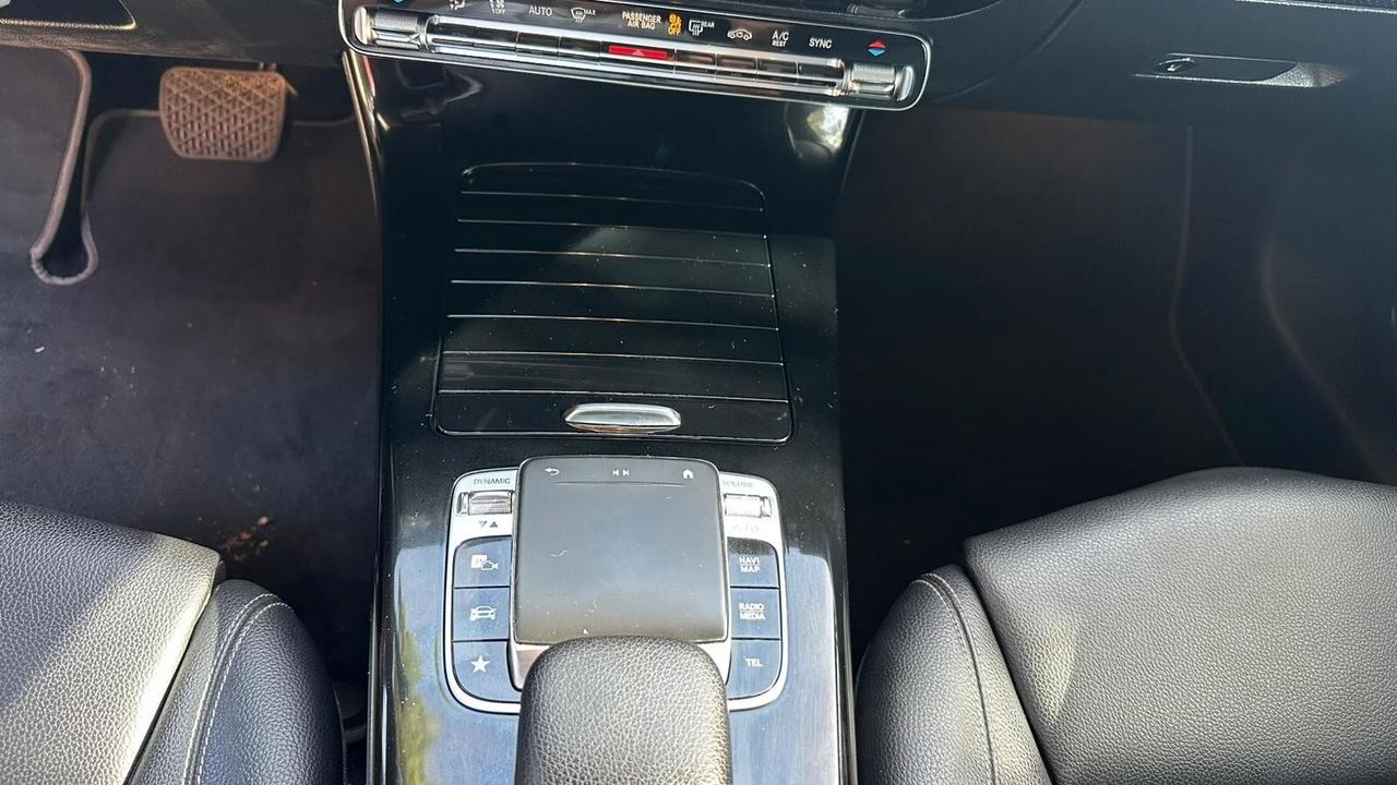 Mercedes-benz A 180 d Automatic Executive AMG 2018 PERFETTA leggi testo