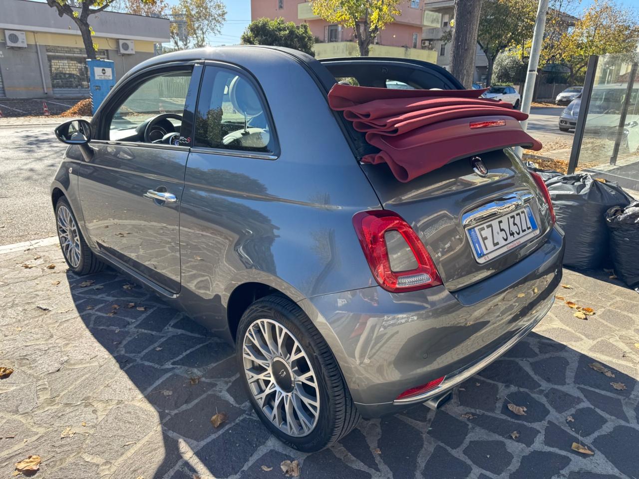Fiat 500 C 1.0 Hybrid Launch Edition