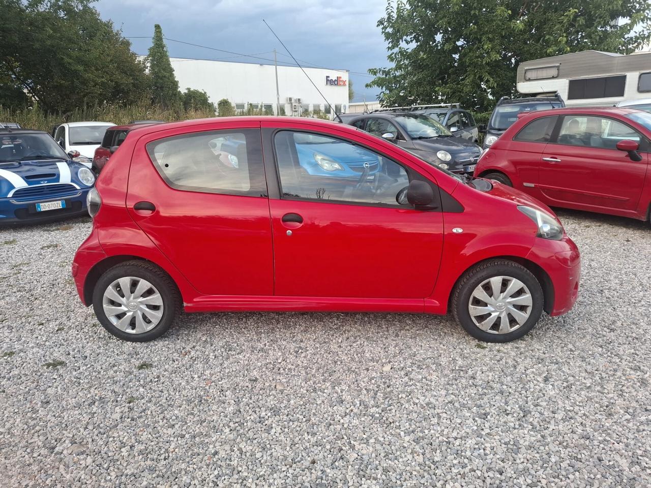 Toyota Aygo 1.0 12V VVT-i 5 porte Cool Soda Connect