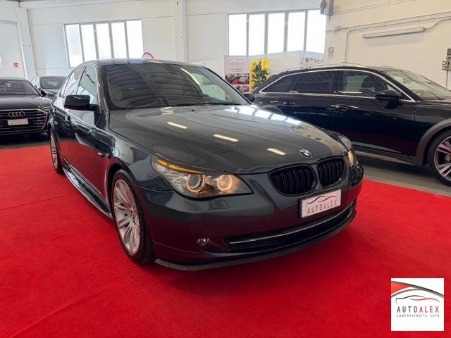 BMW - Serie 5 525d Msport