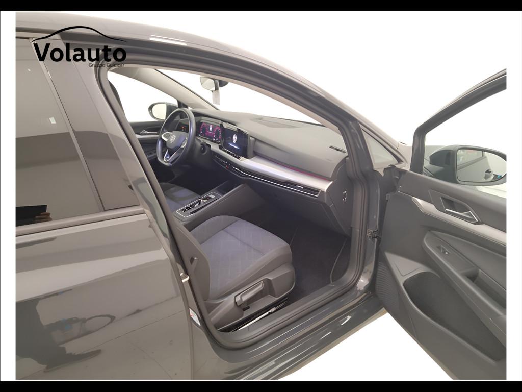 VOLKSWAGEN Golf VIII 2020 - Golf 1.0 etsi evo Life 110cv dsg