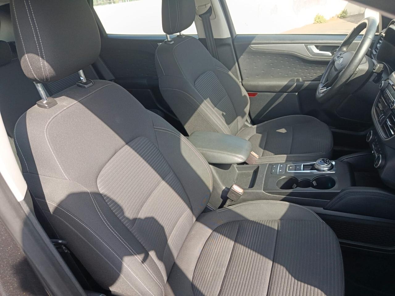Ford Kuga 120 CV c.a.m.b.i.o. .aut. ST-Line Xxx