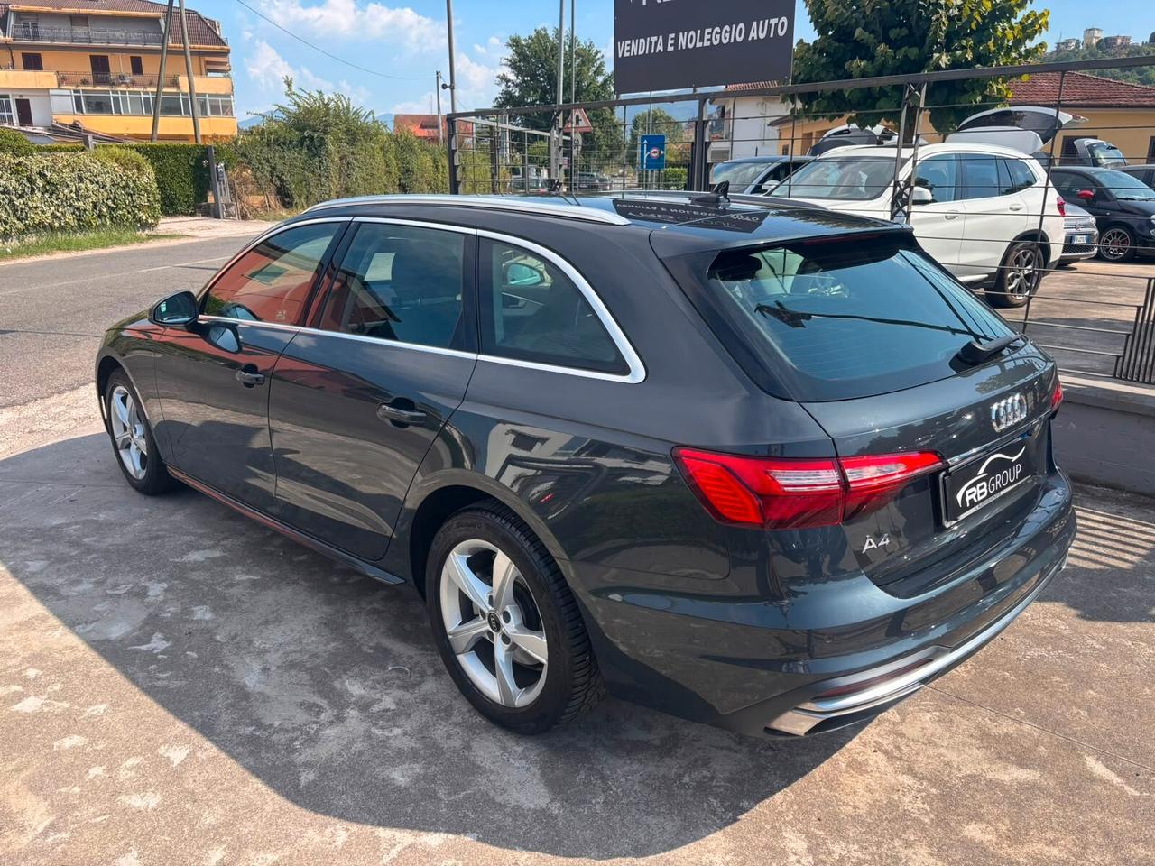 Audi A4 Avant 30 TDI/136 CV S tronic Business Advanced
