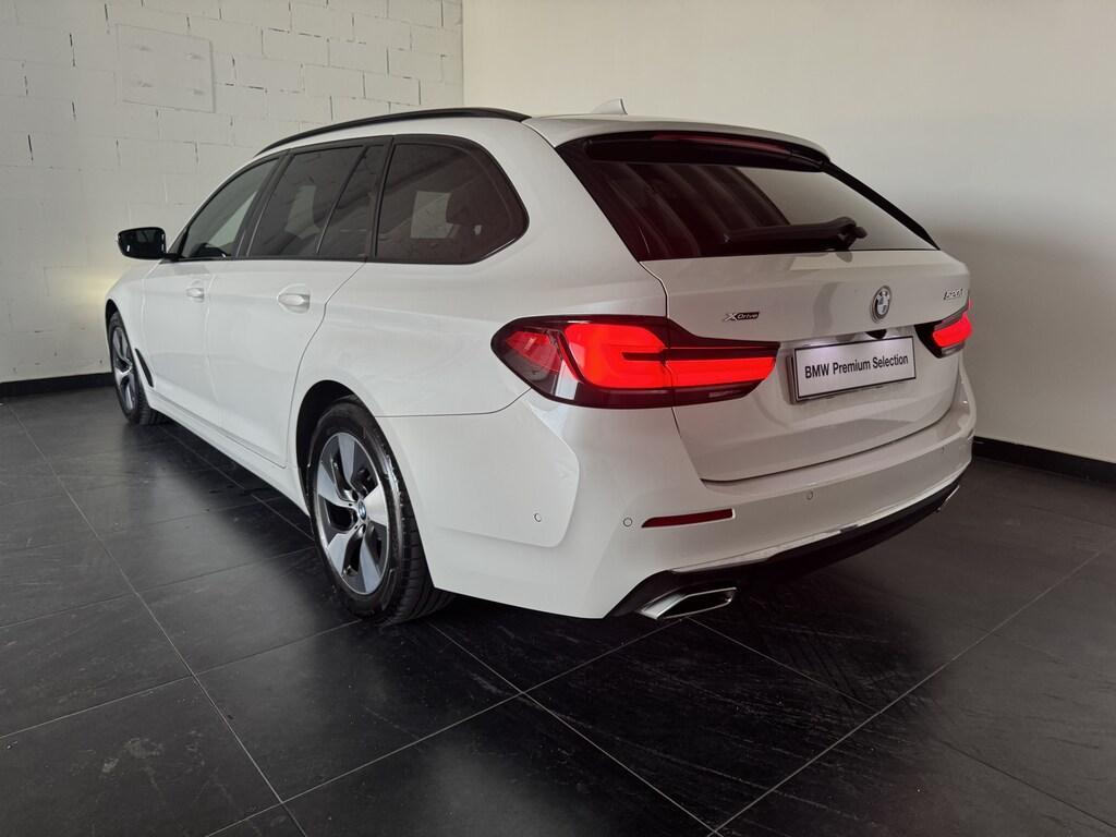 BMW Serie 5 Touring 520 d Mild Hybrid 48V Luxury xDrive Steptronic