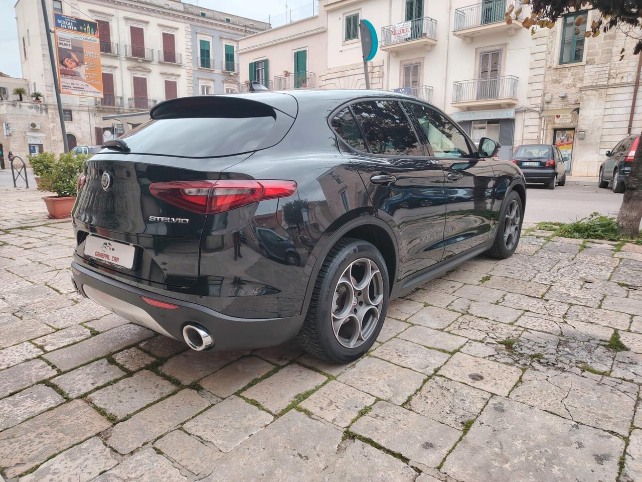 Alfa Romeo Stelvio 2.2 Turbodiesel 180 CV AT8 RWD Executive